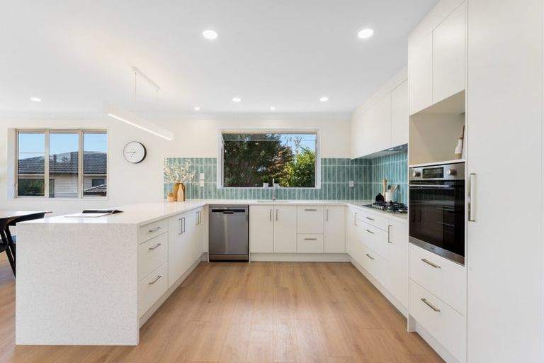 Photo of property in 29 Leafield Crescent, Henderson, Auckland, 0612