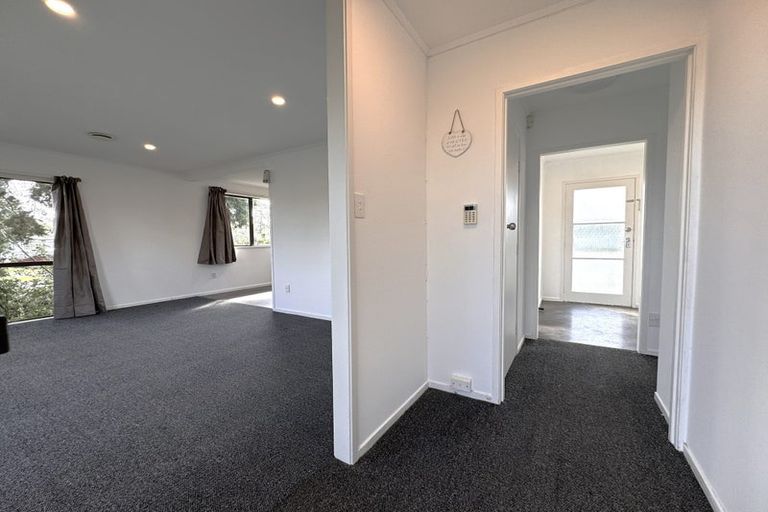 Photo of property in 20 Camphora Place, Ranui, Auckland, 0612