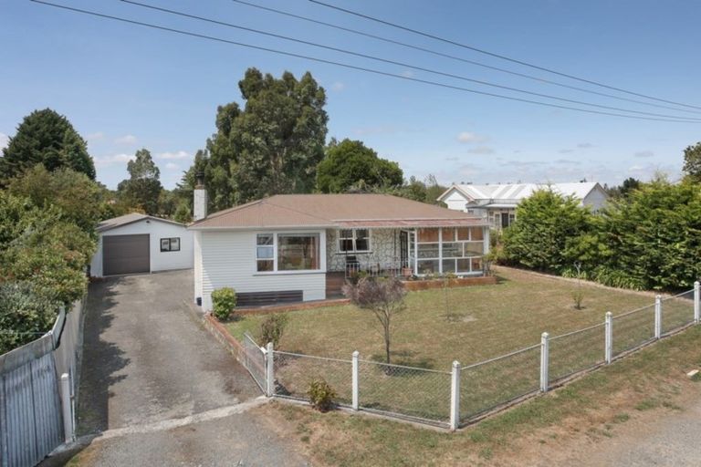 Photo of property in 37 Mill Street, Marton, 4710