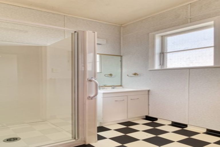 Photo of property in 6 Rutherford Road, Marewa, Napier, 4110