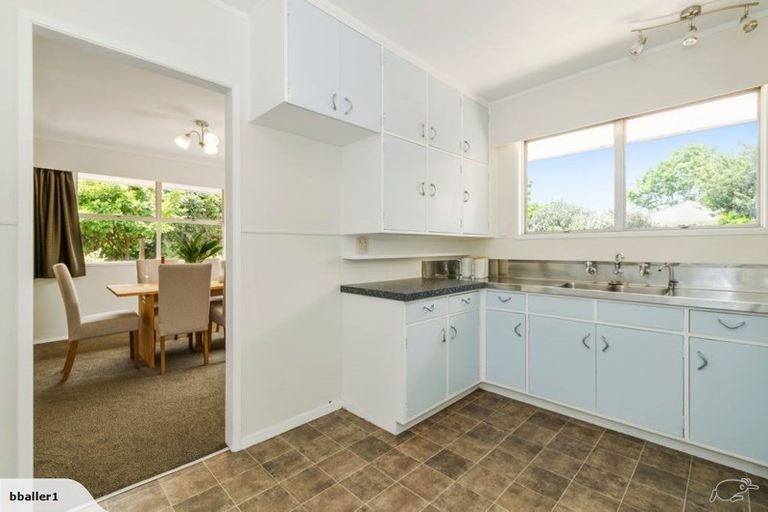 Photo of property in 328 Great South Road, Opaheke, Papakura, 2113