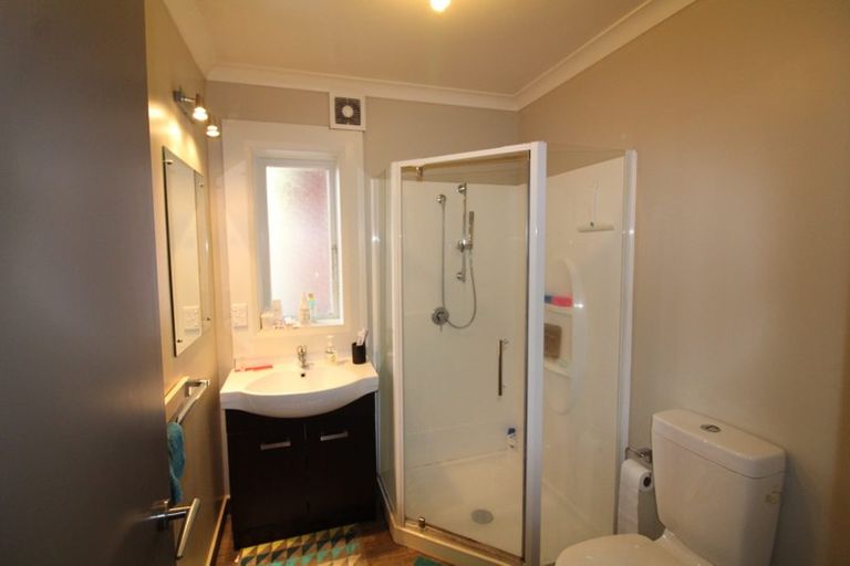 Photo of property in 2 Elder Street, North Dunedin, Dunedin, 9016