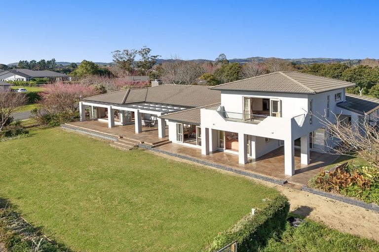 Photo of property in 11 Bradley Avenue, Pyes Pa, Tauranga, 3112
