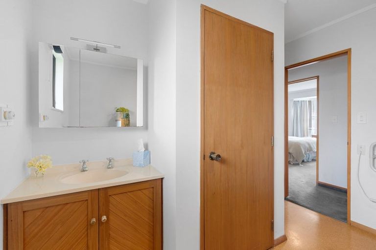 Photo of property in 50c Mcmaster Street, Greytown, 5712