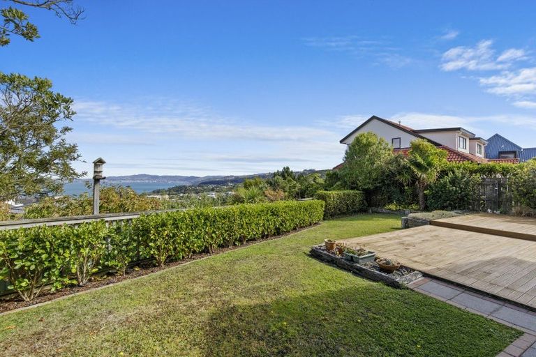 Photo of property in 3 Lemonwood Grove, Maungaraki, Lower Hutt, 5010