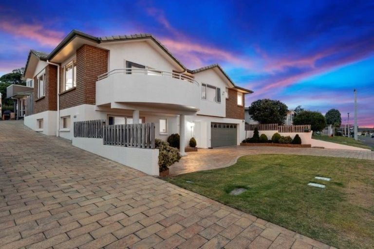 Photo of property in 61a Pitau Road, Mount Maunganui, 3116