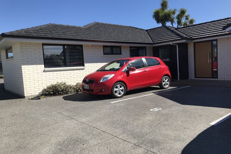 Photo of property in 31 Euston Street, Riccarton, Christchurch, 8041