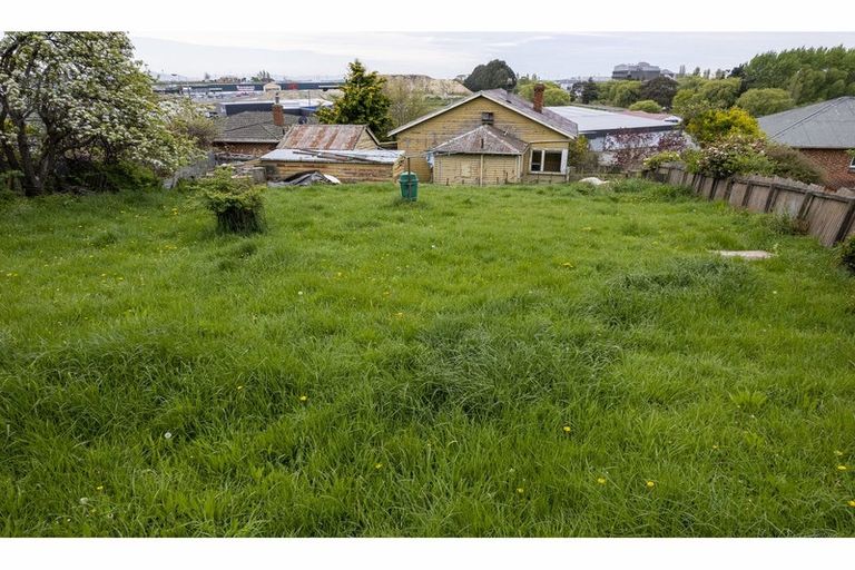 Photo of property in 2 Eversley Street, Waimataitai, Timaru, 7910
