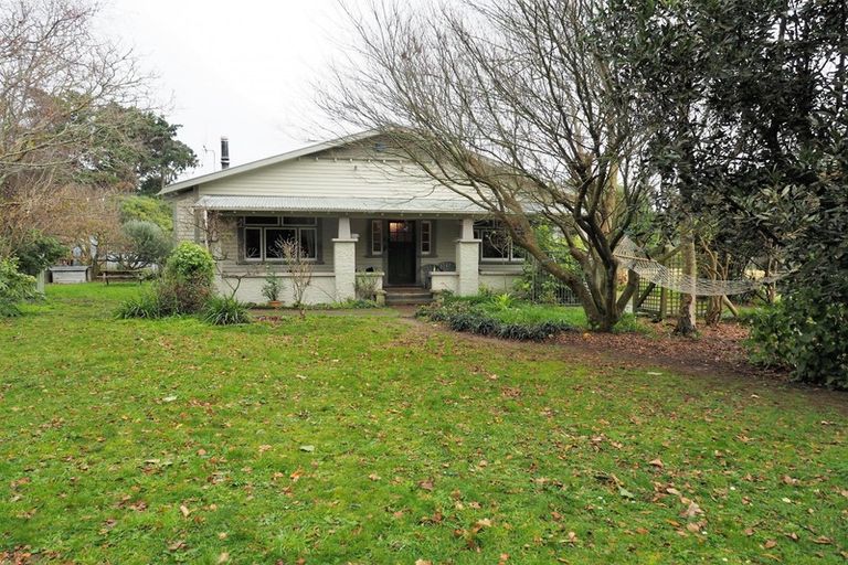 Photo of property in 42 Mangahao Road, Shannon, Palmerston North, 4474