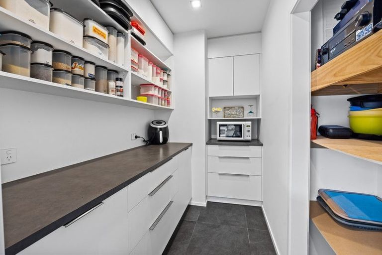 Photo of property in 22 Mercade Close, Stratford, 4332