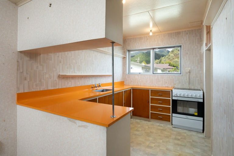 Photo of property in 2/24 Scotland Street, Picton, 7220