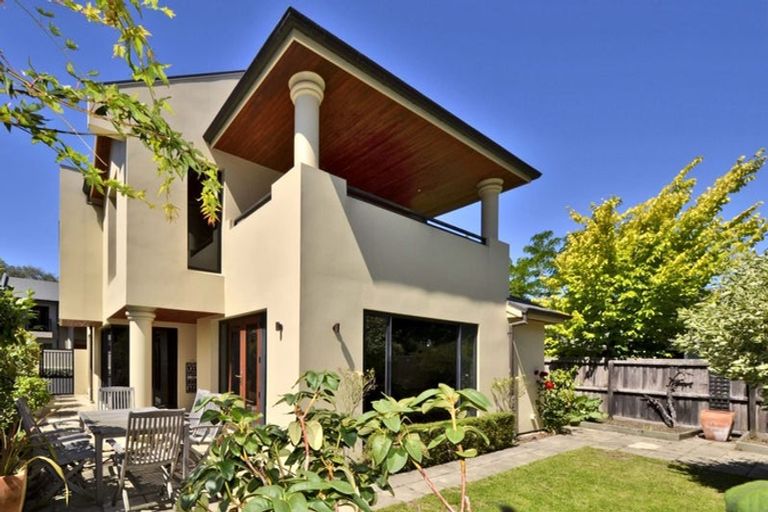 Photo of property in 29 Kahu Road, Fendalton, Christchurch, 8041