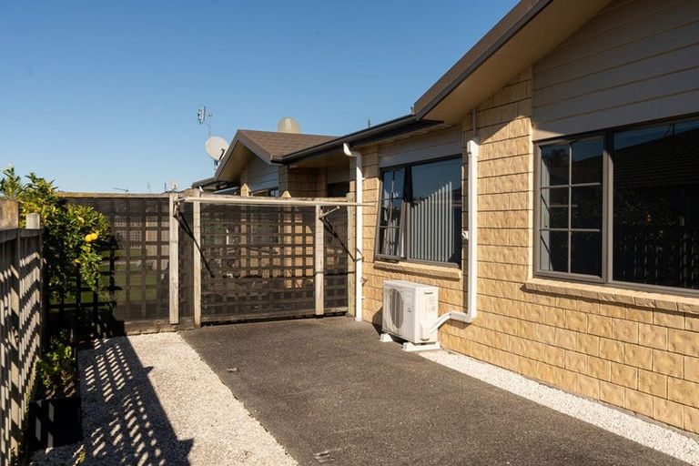 Photo of property in Bramley Gardens, 3/24 Turnbury Court, Rototuna, Hamilton, 3210