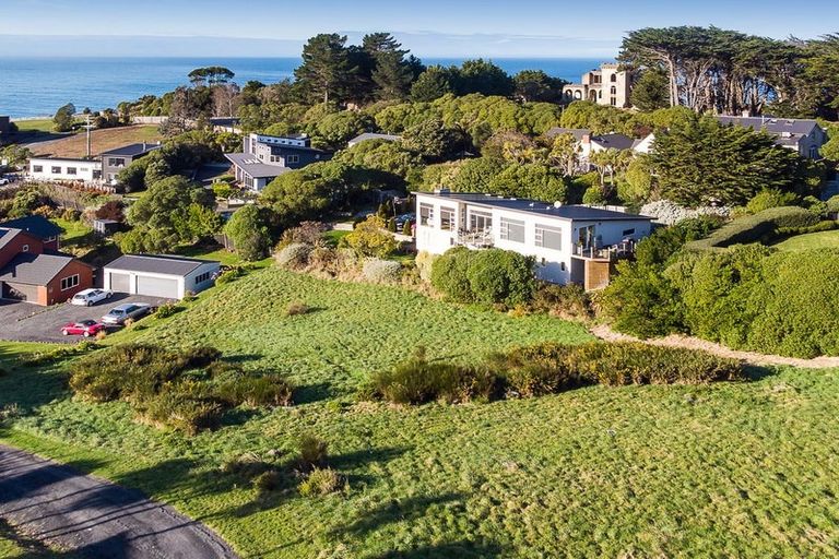 Photo of property in 11 Highgrove, Saint Clair, Dunedin, 9012