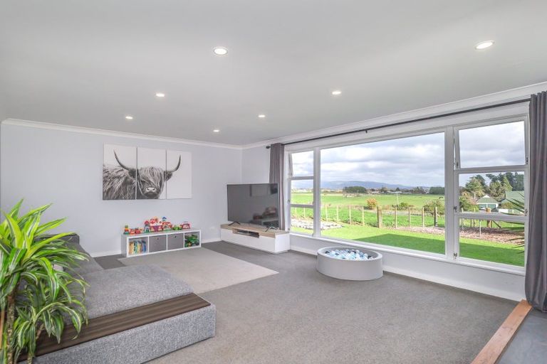 Photo of property in 51 Roslyn Road, Levin, 5510