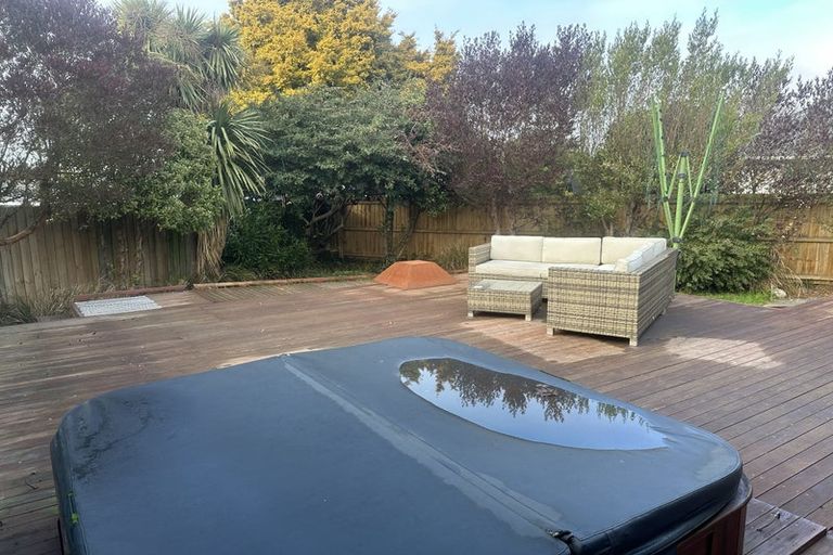 Photo of property in 28 Hewlings Street, Shirley, Christchurch, 8013