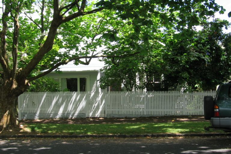 Photo of property in 19 Francis Street, Grey Lynn, Auckland, 1021