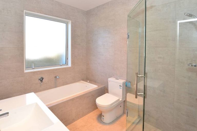 Photo of property in 62 Matua Road, Huapai, Kumeu, 0810