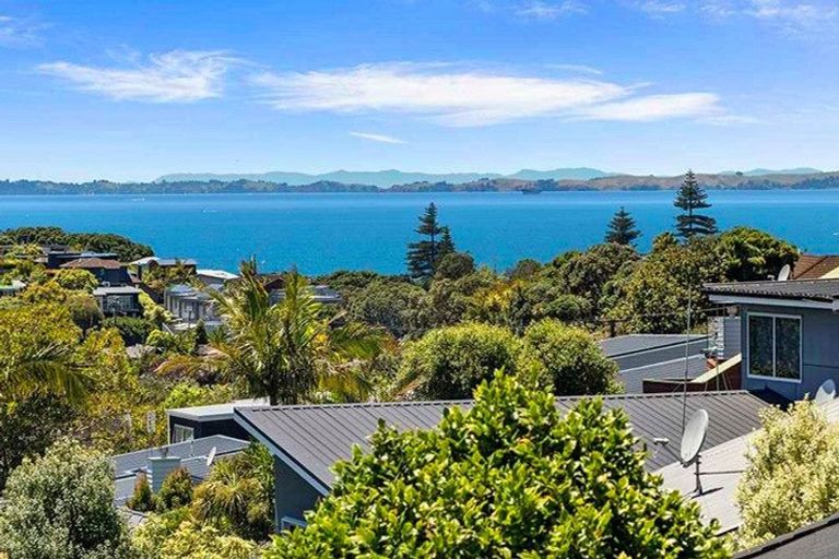 Photo of property in 45 Penzance Road, Mairangi Bay, Auckland, 0630