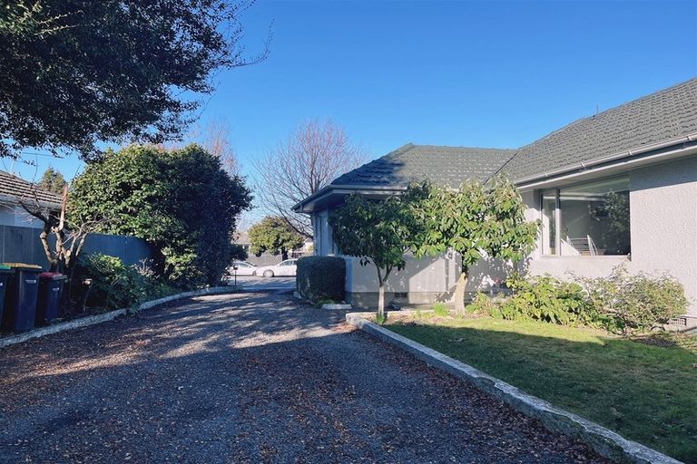 Photo of property in 207 Grahams Road, Burnside, Christchurch, 8053
