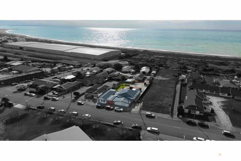 Photo of property in 70-70a High Street, Kensington, Timaru, 7910