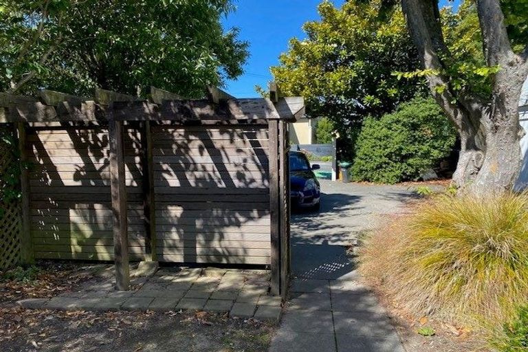 Photo of property in 27 Ilam Road, Upper Riccarton, Christchurch, 8041