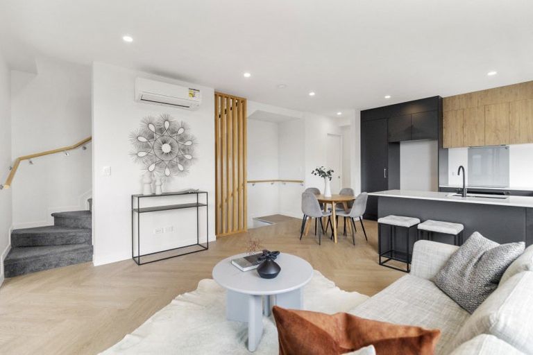 Photo of property in 11/8 Bennett Road, Pakuranga, Auckland, 2010