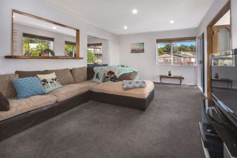 Photo of property in 92 Conclusion Street, Ascot Park, Porirua, 5024