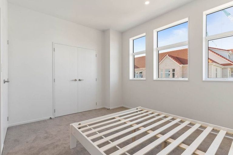 Photo of property in 11 Whautapu Court, Avondale, Auckland, 1026