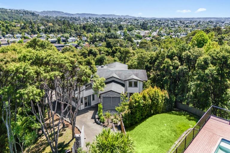 Photo of property in 293b Titirangi Road, Titirangi, Auckland, 0604
