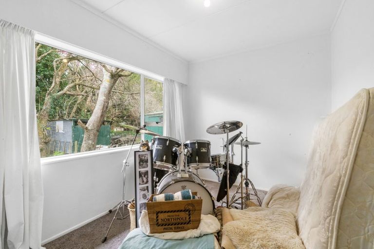 Photo of property in 86 Lindsay Road, Levin, 5510