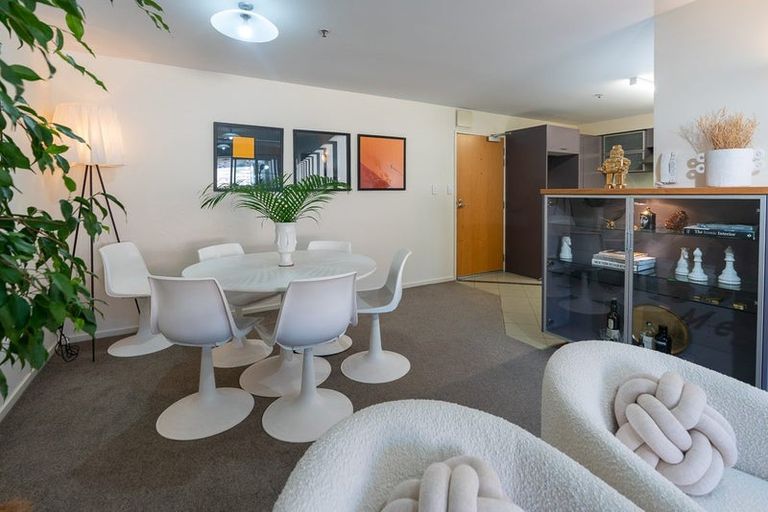 Photo of property in Elizabeth Street Chapel, 7/6 Elizabeth Street, Mount Victoria, Wellington, 6011