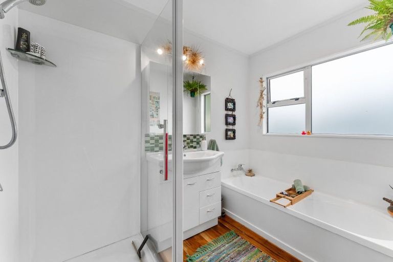 Photo of property in 39 Taharepa Road, Hilltop, Taupo, 3330