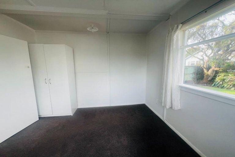 Photo of property in 11 Nikau Street, Tawhero, Whanganui, 4501
