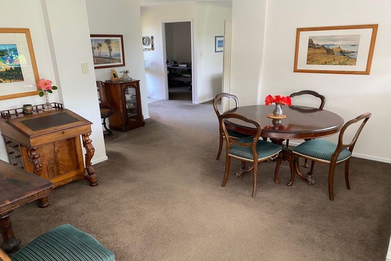 Photo of property in 18 Halyard Loop, Haruru, 0204