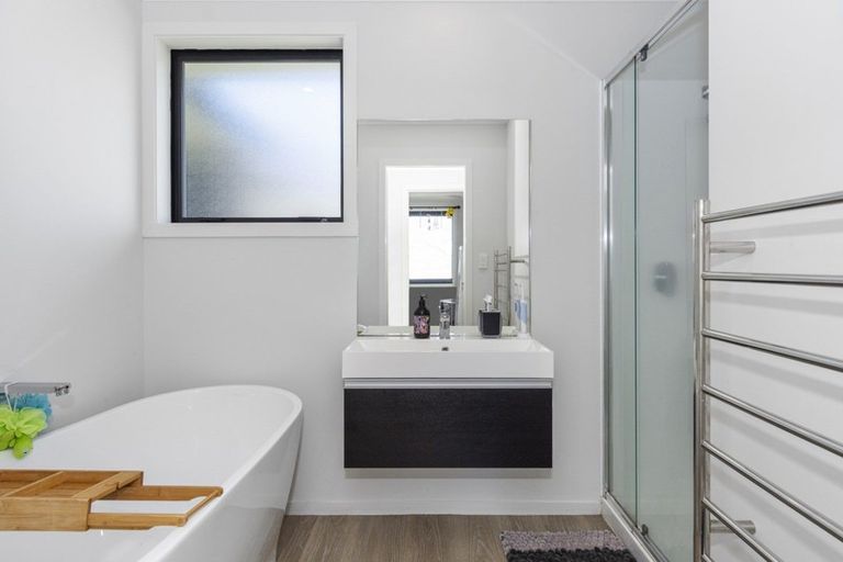 Photo of property in 1 Okataina Street, Pyes Pa, Tauranga, 3112