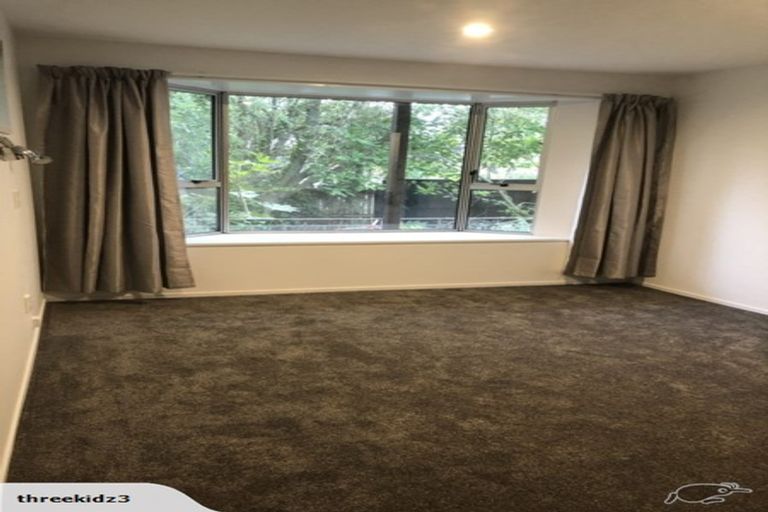 Photo of property in 71 Parkstone Avenue, Avonhead, Christchurch, 8042