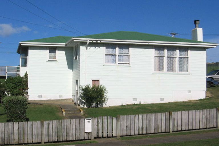 Photo of property in 50 Piko Street, Titahi Bay, Porirua, 5022
