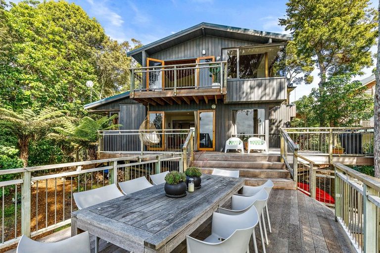 Photo of property in 9 Willjames Avenue, Algies Bay, Warkworth, 0920