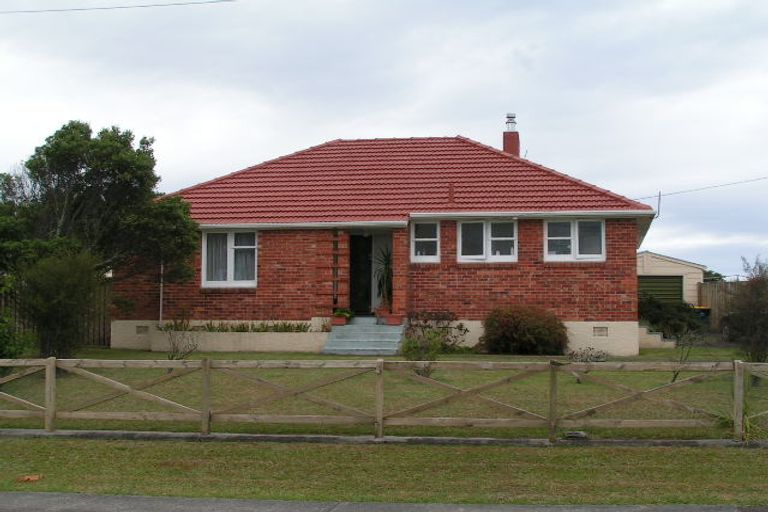 Photo of property in 13 Marsden Street, Hauraki, Auckland, 0622