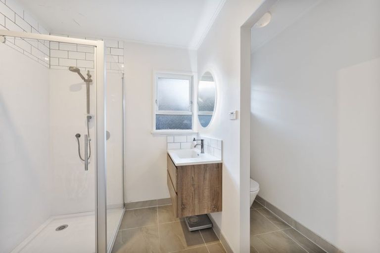 Photo of property in 60 Hilling Street, Titirangi, Auckland, 0604