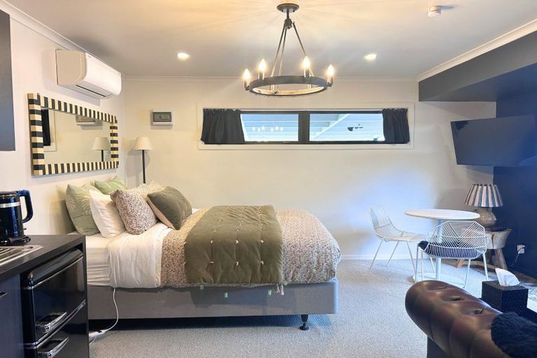 Photo of property in 97 James Cook Street, Havelock North, 4130