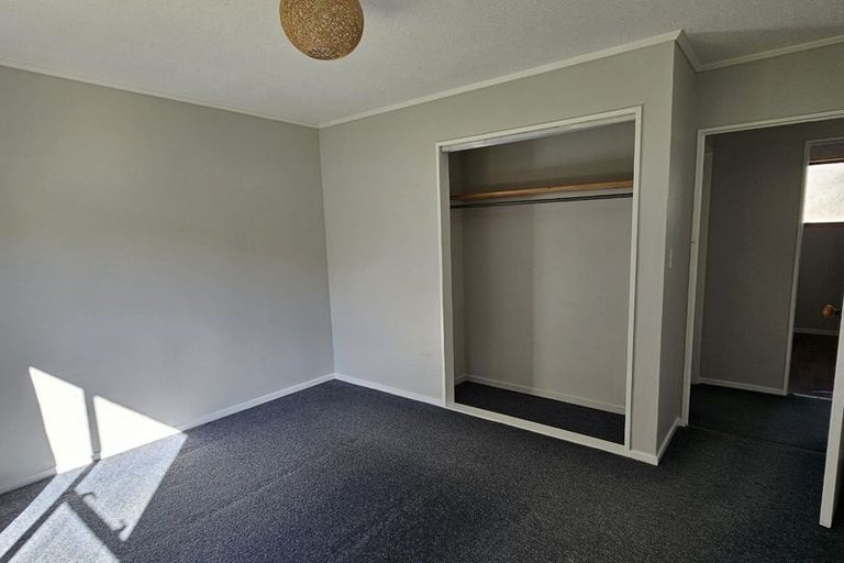 Photo of property in 154 Sievers Grove, Cannons Creek, Porirua, 5024