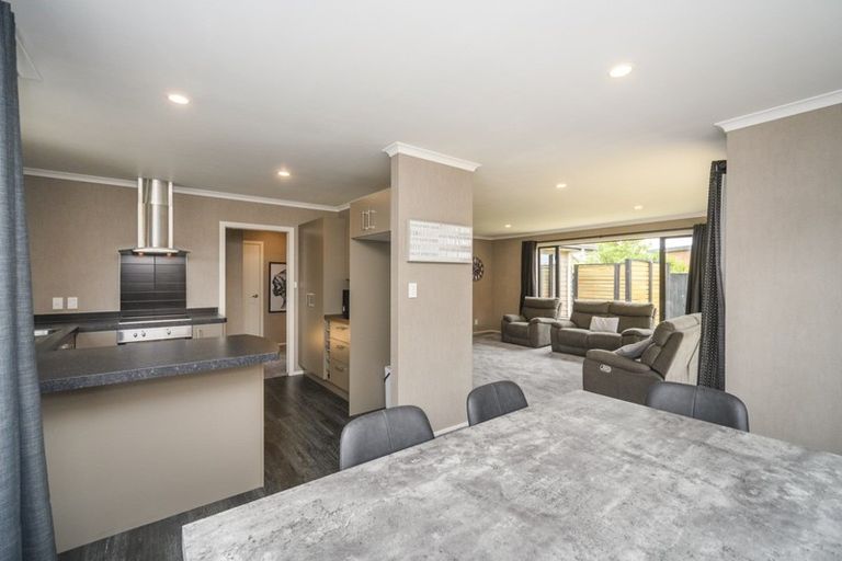 Photo of property in 5 Angelina Way, Kelvin Grove, Palmerston North, 4414