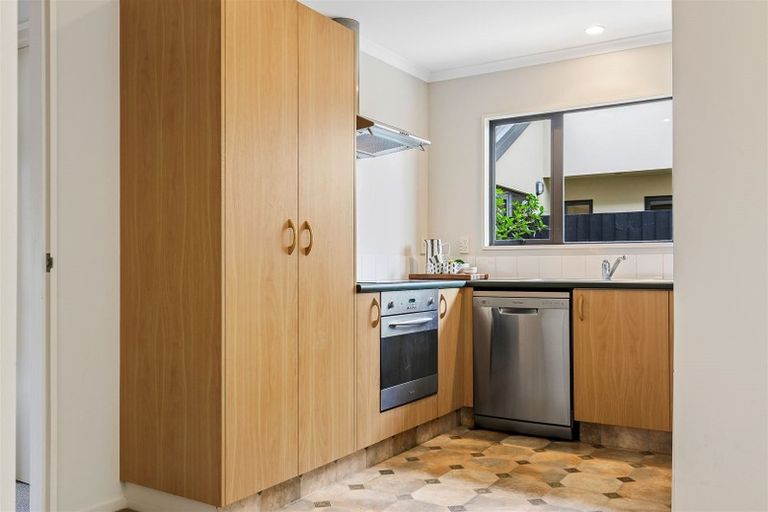 Photo of property in 4/67 Brockworth Place, Riccarton, Christchurch, 8011