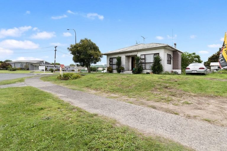 Photo of property in 1 Harris Street, Huntly, 3700