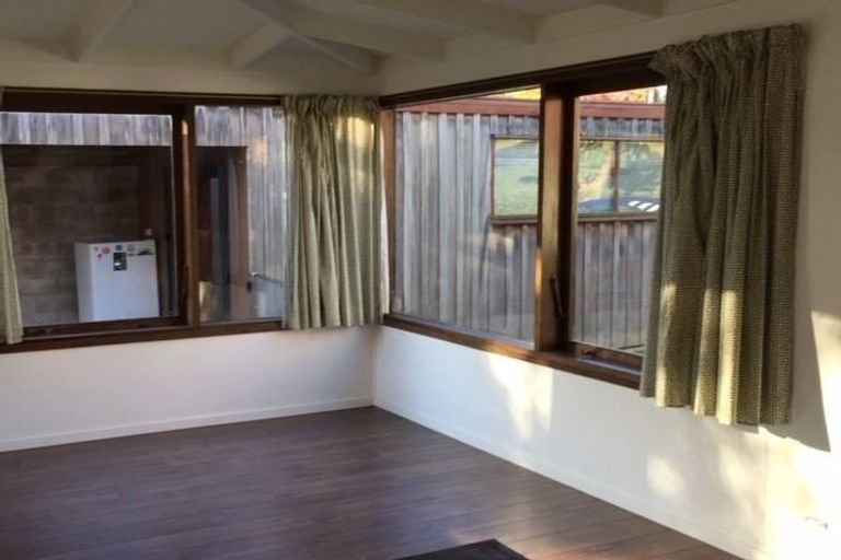 Photo of property in 124 Beacon Point Road, Wanaka, 9305