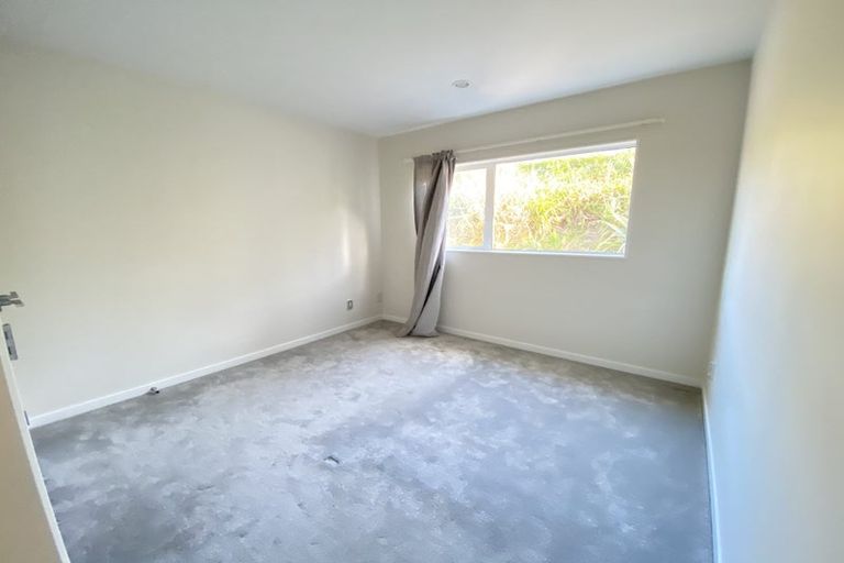 Photo of property in 43 Remuremu Street, Long Bay, Auckland, 0630