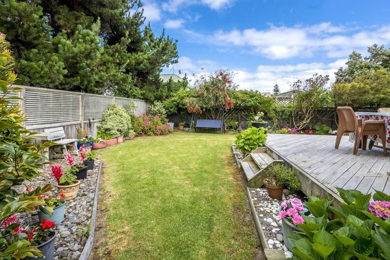Photo of property in 36 Scott Avenue, Otaki Beach, Otaki, 5512