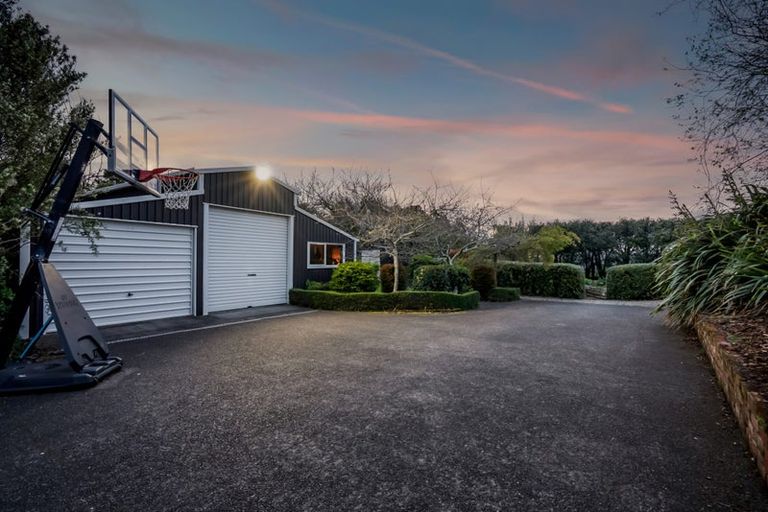 Photo of property in 104 Pitt Road, Hillsborough, New Plymouth, 4372